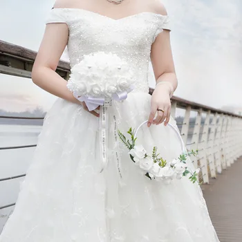 Šiaurės Ins Stiliaus Nuotakos Vestuvių, Turintis Gėlių Bridesmaid Vestuvių Fotografavimo Rekvizitai, Turintis Gėlių Modeliavimas Nešiojamų Garliava
